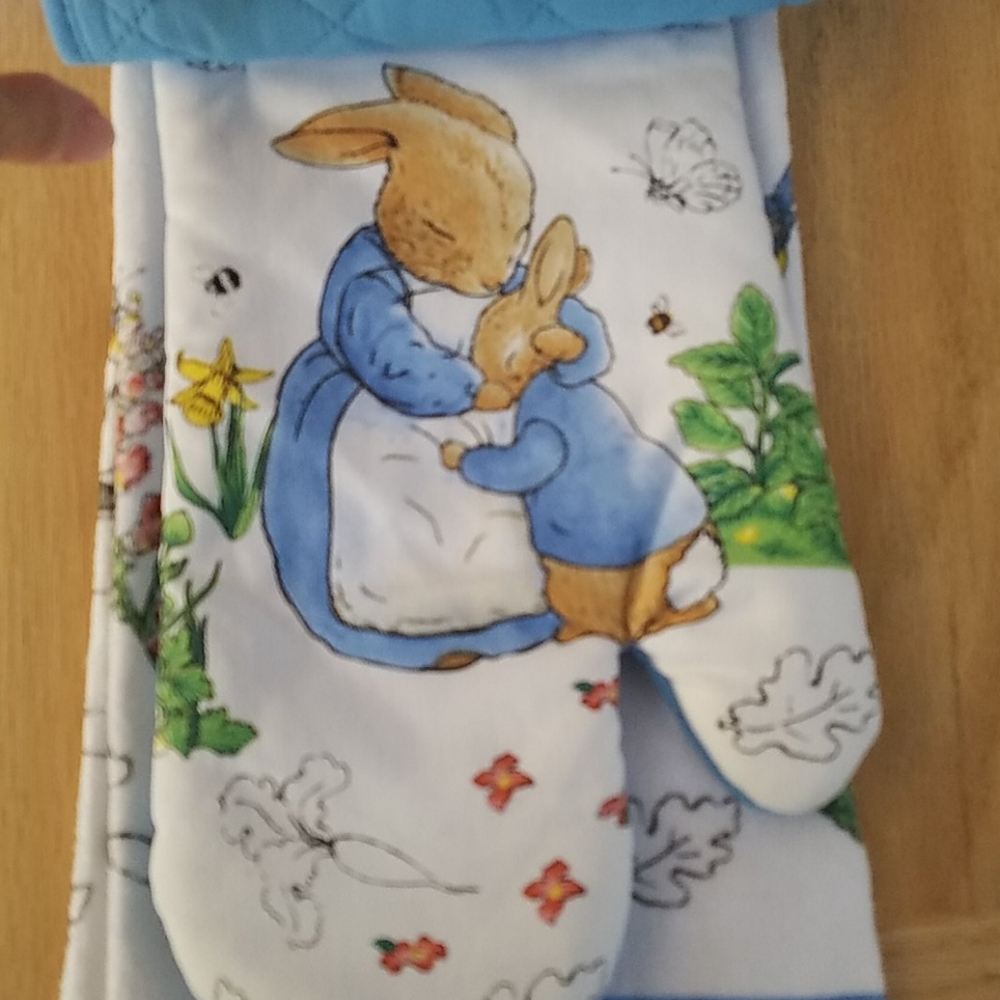 Peter Rabbit 3 Piece Kitchen Set - Picture 2 of 4